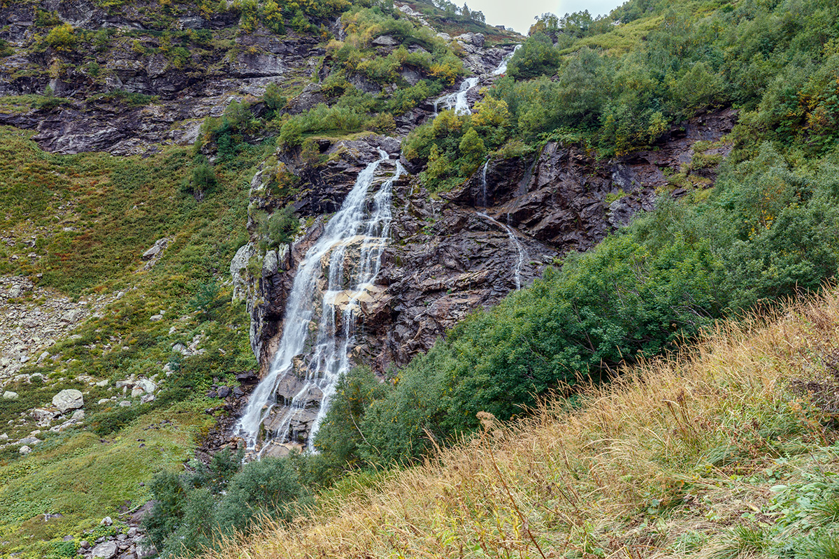 Первый (нижний) Имеретинский водопад
